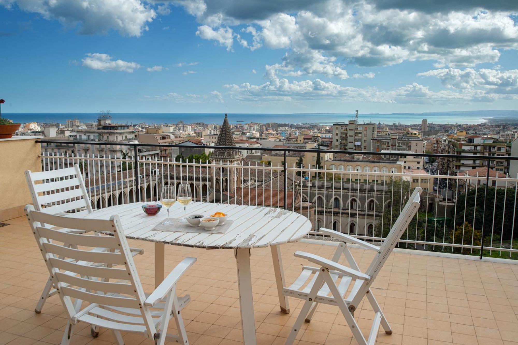 Top Floor Aparthotel Bentivoglio Catania Exterior photo